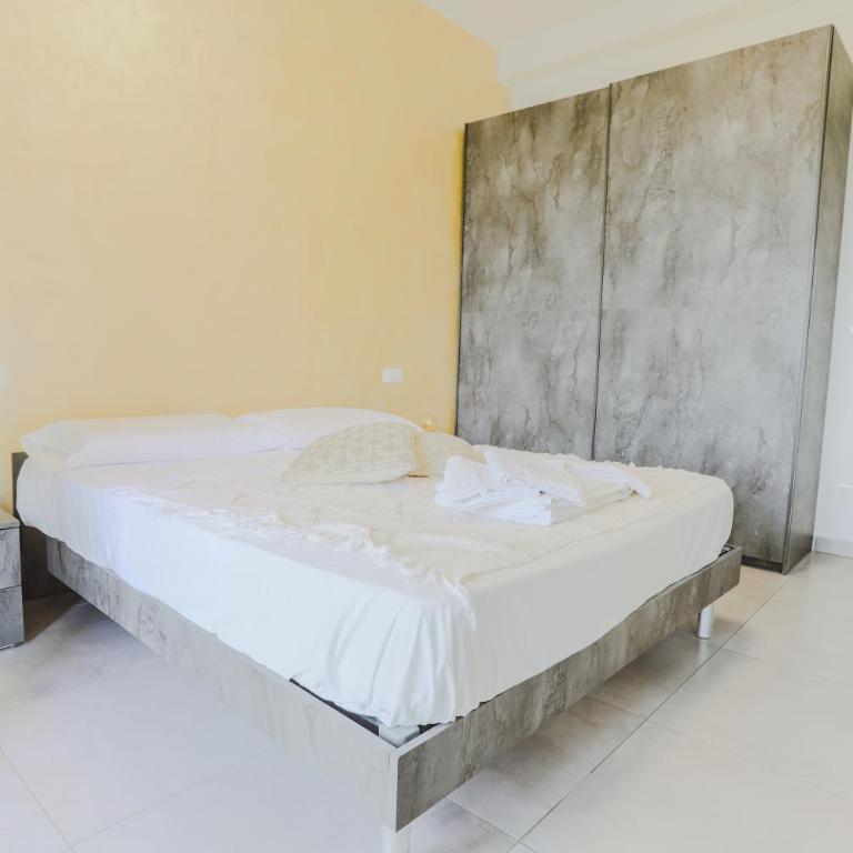 HOLABOLOGNA Luxury Rooms and Flats - Camera Matrimoniale con Balcone - 2