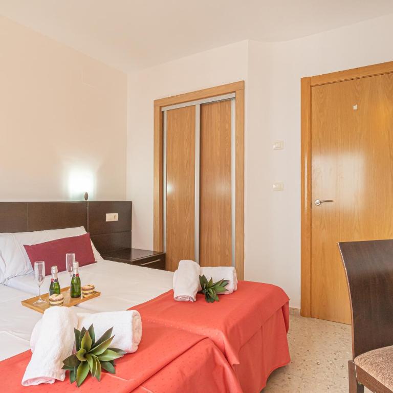 Levante Beach Apartments - One Bedroom Apartment with Terrace and Sea View 3 - 12