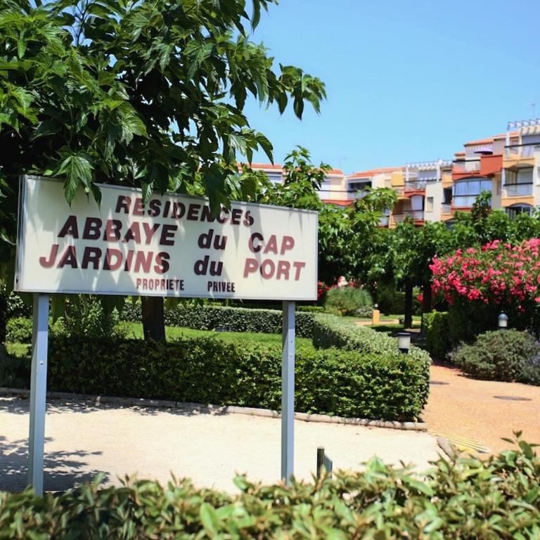Loggia vue port confort et design proche plage - One-Bedroom Apartment - 5