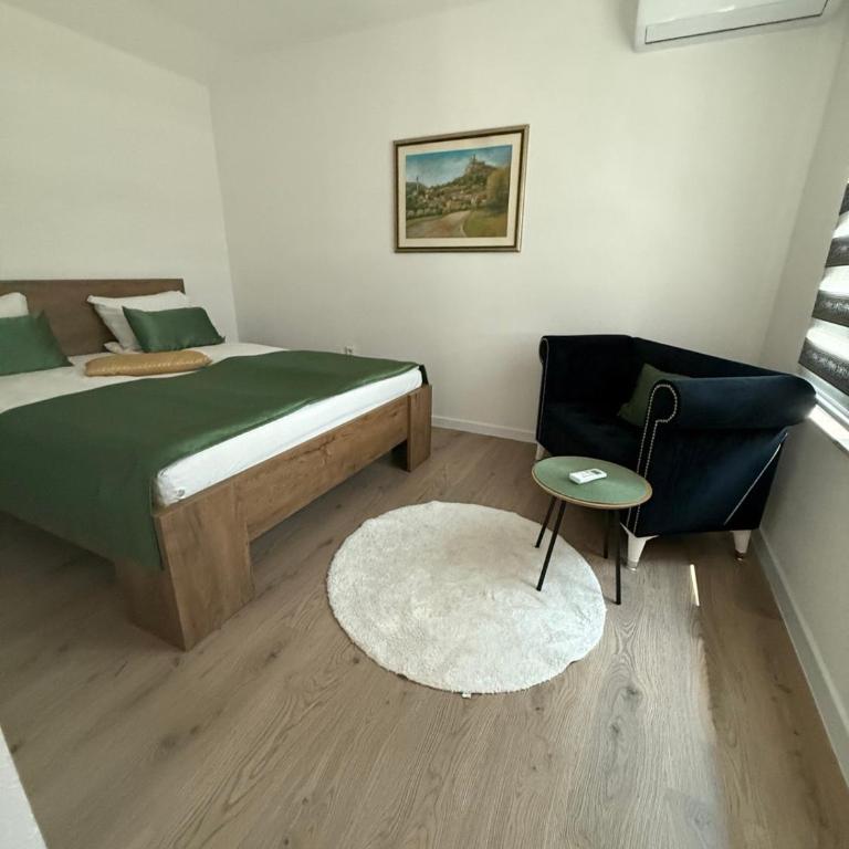 Family estate Hadžalova avlija - Six-Bedroom House - 17