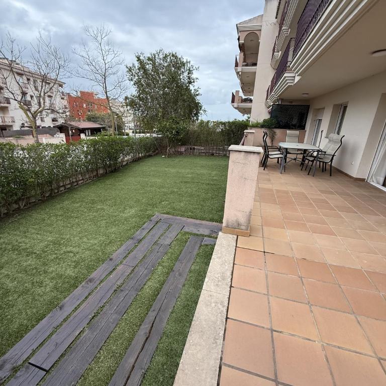 Aquí cabe hasta tu perro… ¡a un paso del mar! - Apartamento con terraza - 9