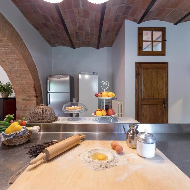 IL MOLINACCIO 14&2, Emma Villas - Villa con 7 Camere da Letto - 7