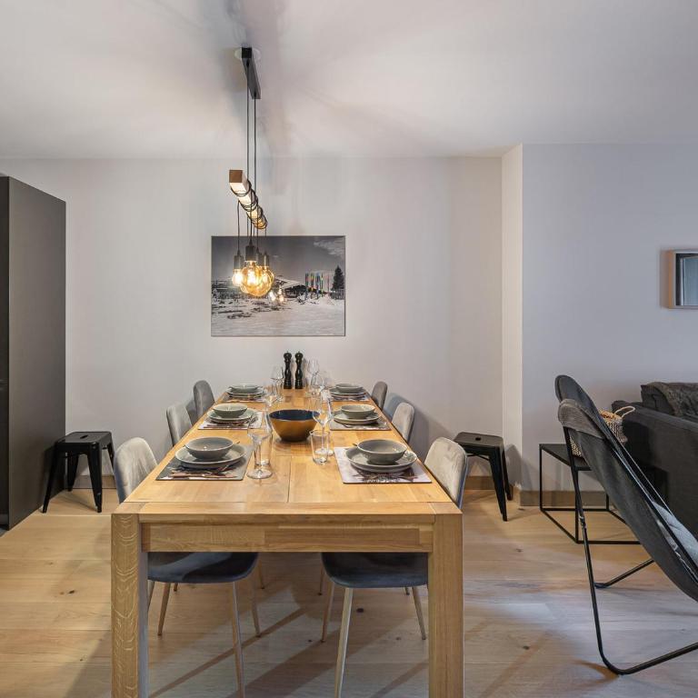 Appartement cosy à Rochebrune, piscine et parking - FR-1-569-58 - Appartement - 13