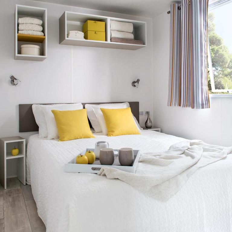 Carazur Mobilhomes Camping Fréjus - Superior Three bedroom mobile home - 9