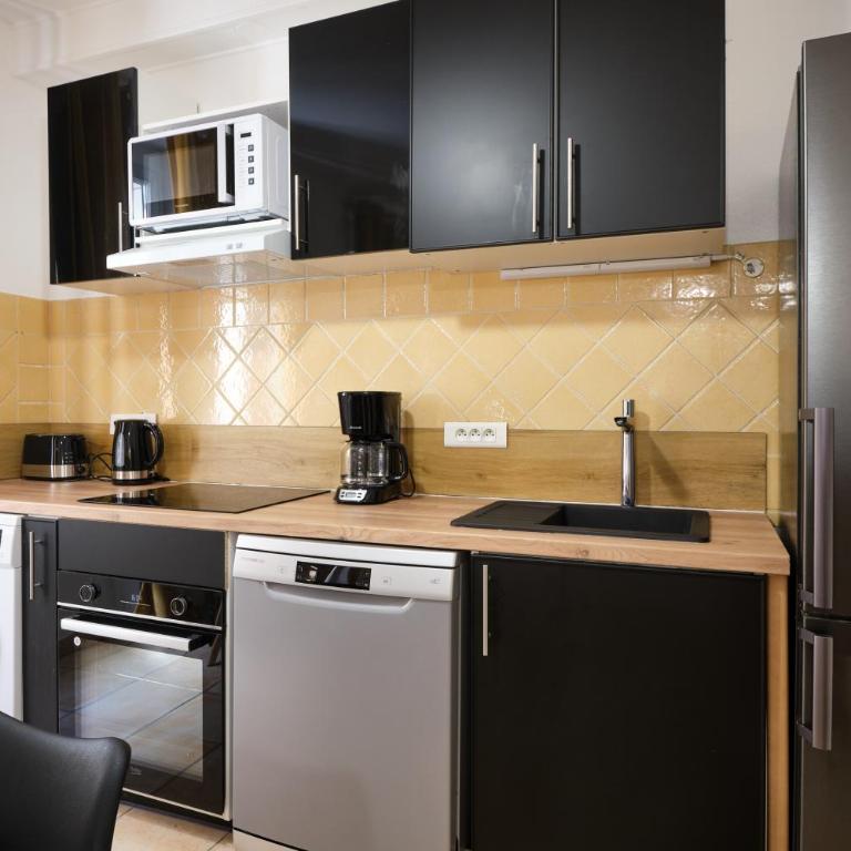 Sunny Pearl - Spacieux Appartement Climatisé au Centre ville - Apartamento de 2 dormitorios - 13