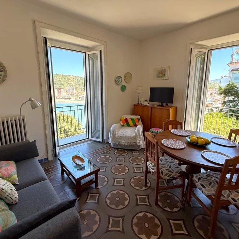 Panoramic Apartments in Villa in Center "The Beach and The Cliff" 1 - Appartamento con Vista Mare - 21