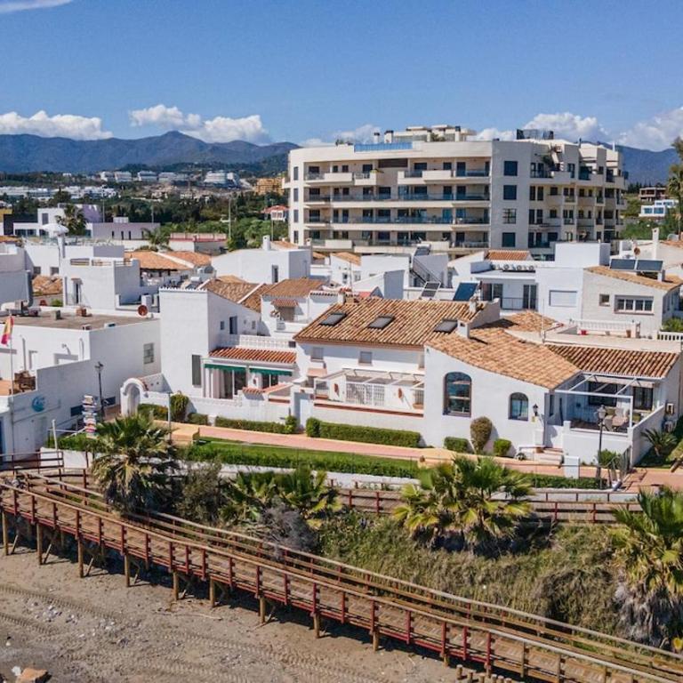 Azul on the New Golden Mile 1min walk from beach by Allstay - Apartamento de 2 dormitorios con terraza - 4