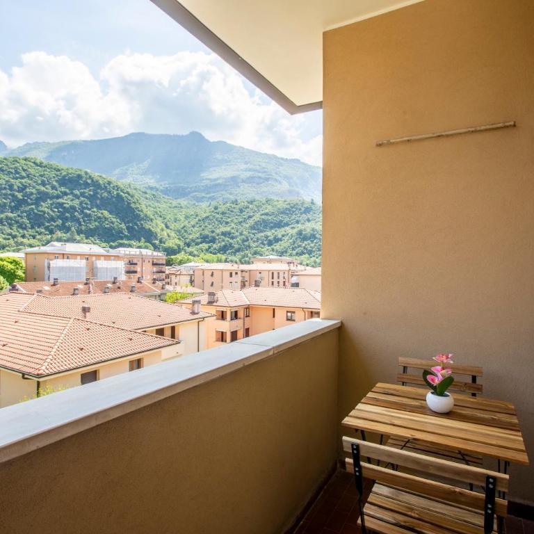Como Lake, 6 Posti, Vista Monti con Climatizzatore - Appartamento con 2 Camere da Letto e con Vista Montagna - 15