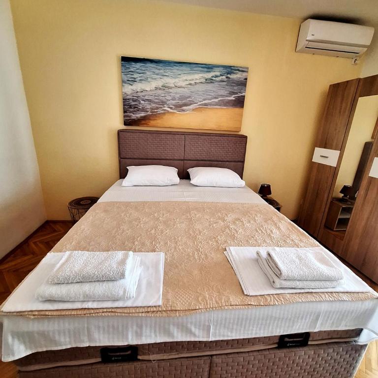 Apartmani Hortenzija - Apartman sa Terasom - 5