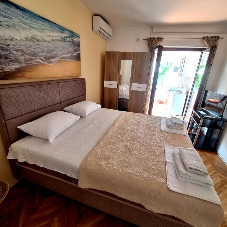 Apartmani Hortenzija - Apartman sa Terasom - 7