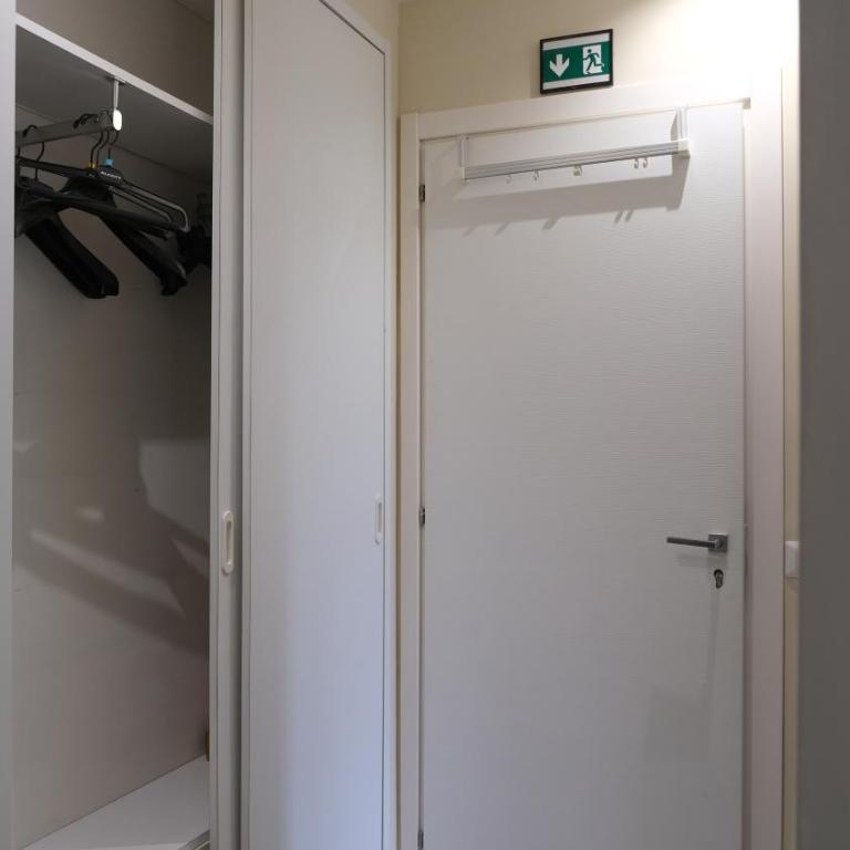 B&B Caput Mundi - Triple Room with Private Bathroom - 5