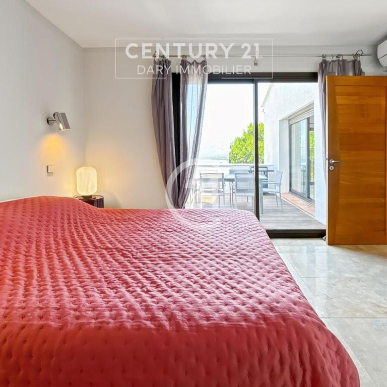 Maison familiale avec vue sur la baie de Calvi - Maison 3 Chambres - 9