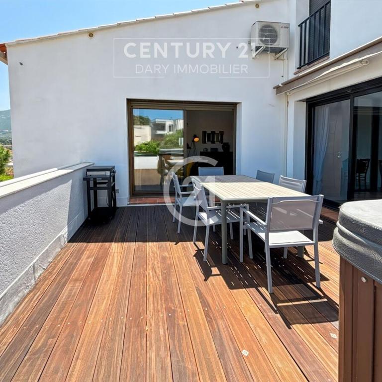 Maison familiale avec vue sur la baie de Calvi - Maison 3 Chambres - 27