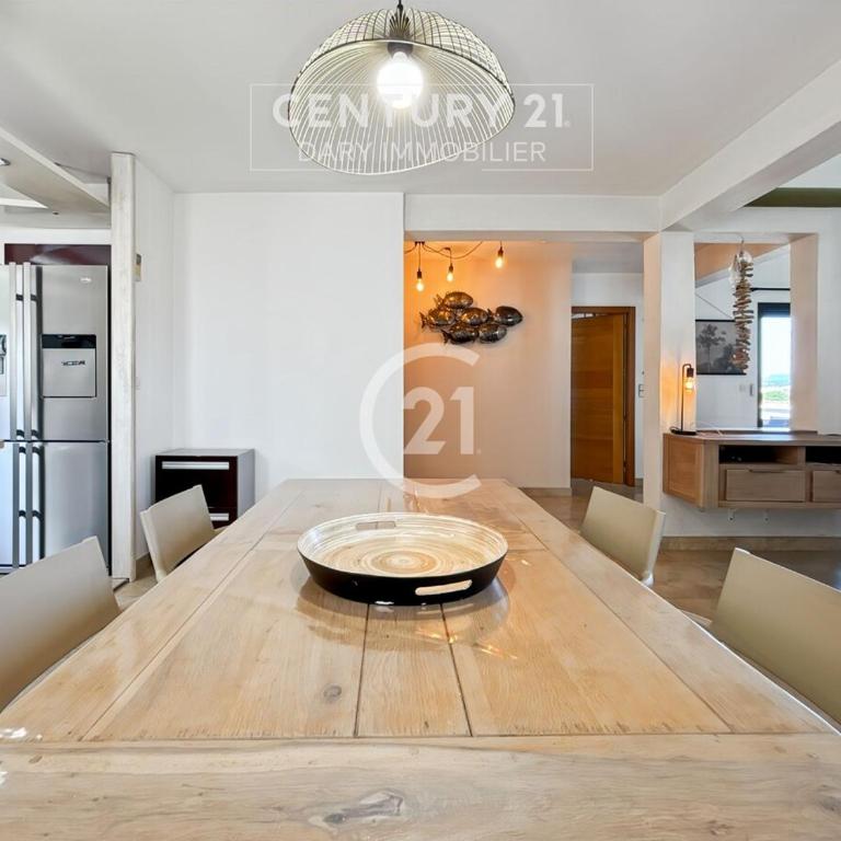 Maison familiale avec vue sur la baie de Calvi - Maison 3 Chambres - 34