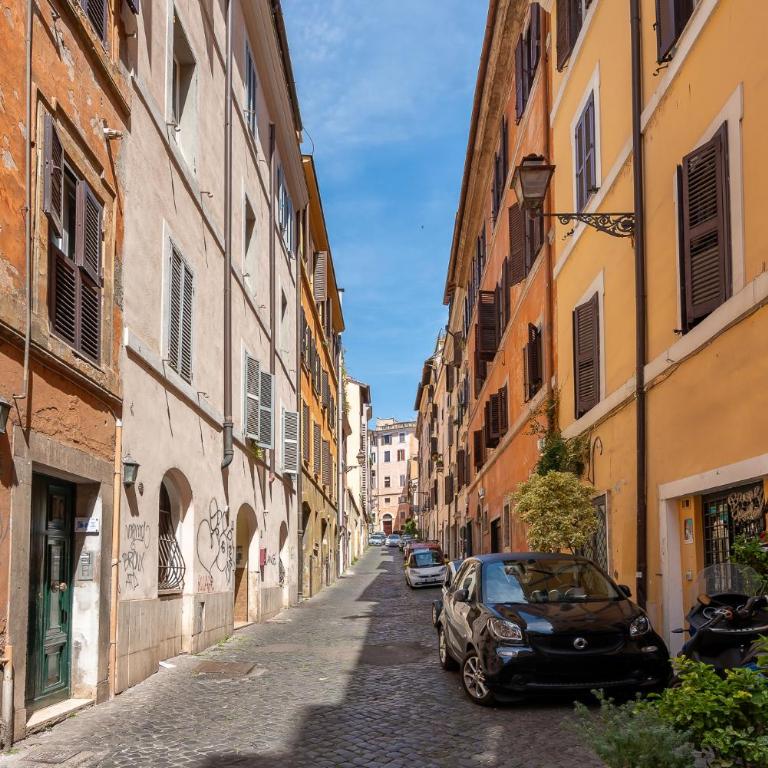 Skylife Monti's Wonders - Colosseum Gem - Three-Bedroom Apartment - 37