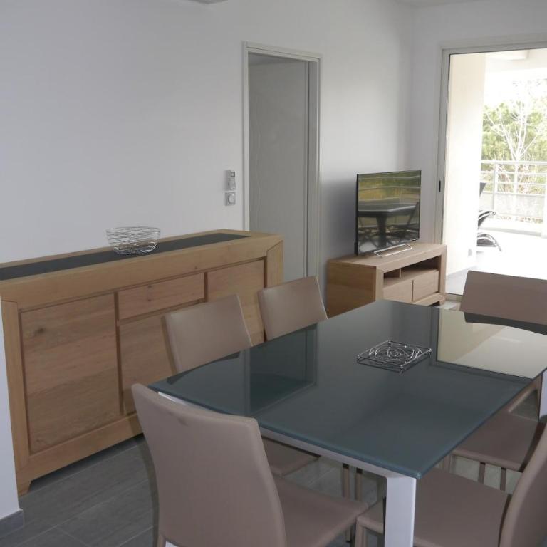 Very nice apartment 100 meters Calvi beach - Appartement 2 Chambres - 8