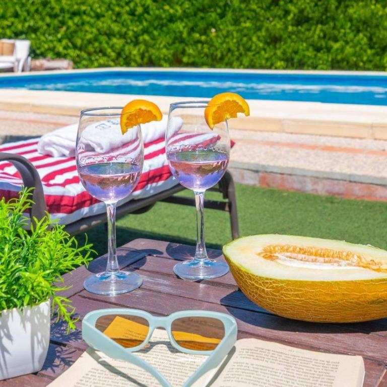 Casa Rural Marquez Ronda by Ruralidays - Villa - 28