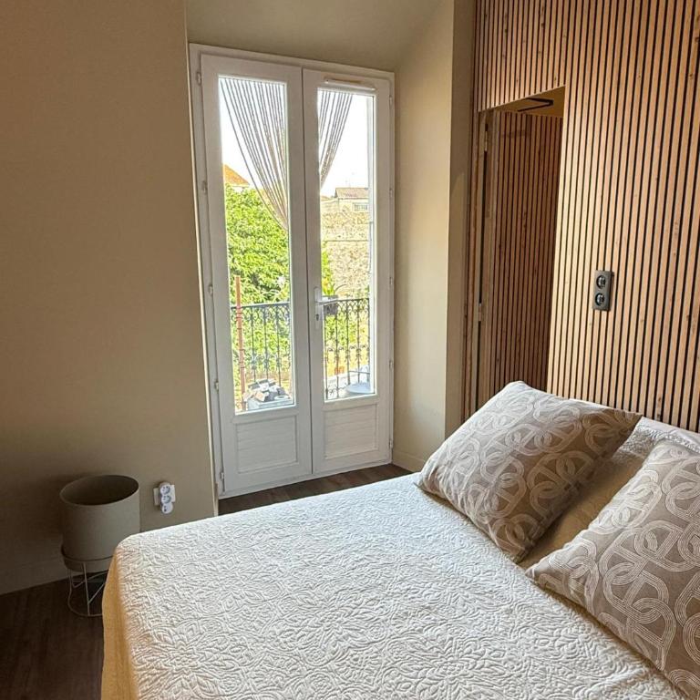 STUDIO SPACIEUX TOUT CONFORT CITE IMPERIALE - One-Bedroom Apartment with Sea View - 4