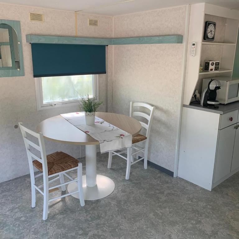 Mobil Home dans propriété privée - Mobile Home - 17