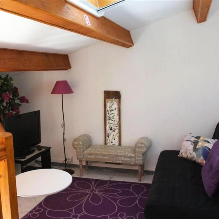 Saint Pierre la mer - Logement climatisé avec piscine et à 5mn d'une plage de sable fin - Apartamento de 2 dormitorios - 6