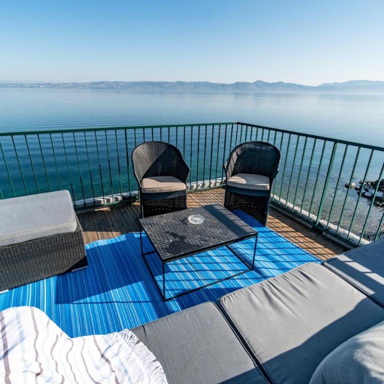 La Villa du Lac - Appartements de vacances - Les pieds dans l'eau - Appartement 3 Chambres - Vue sur Lac - 24