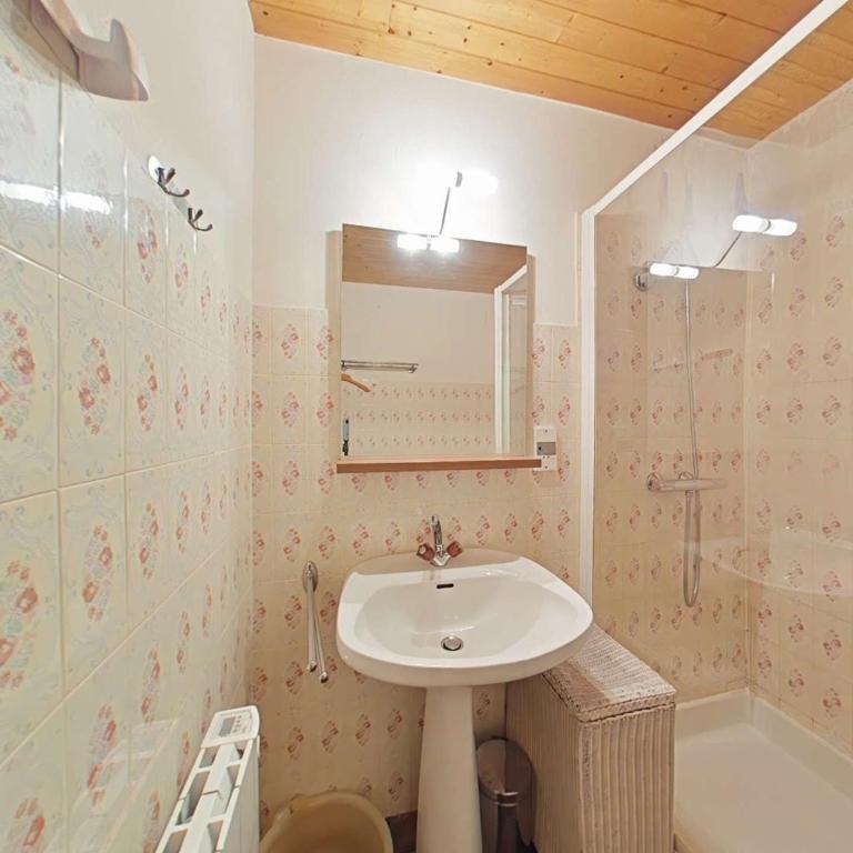 Superbe Appt 5 Pièces, 8 Couchages, Cheminée, Balcon Sud, au Grand-Bornand - FR-1-241-197 - Apartamento (8 adultos) - 21
