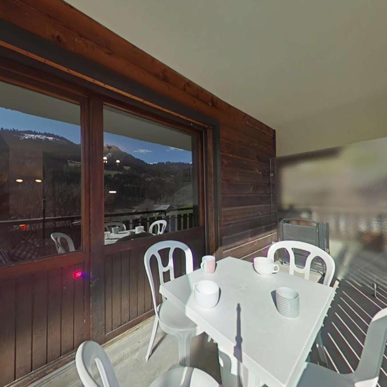 Studio 4 couchages, proche télécabine, parking, animaux acceptés - FR-1-241-75 - Apartment (4 Erwachsene) - 12
