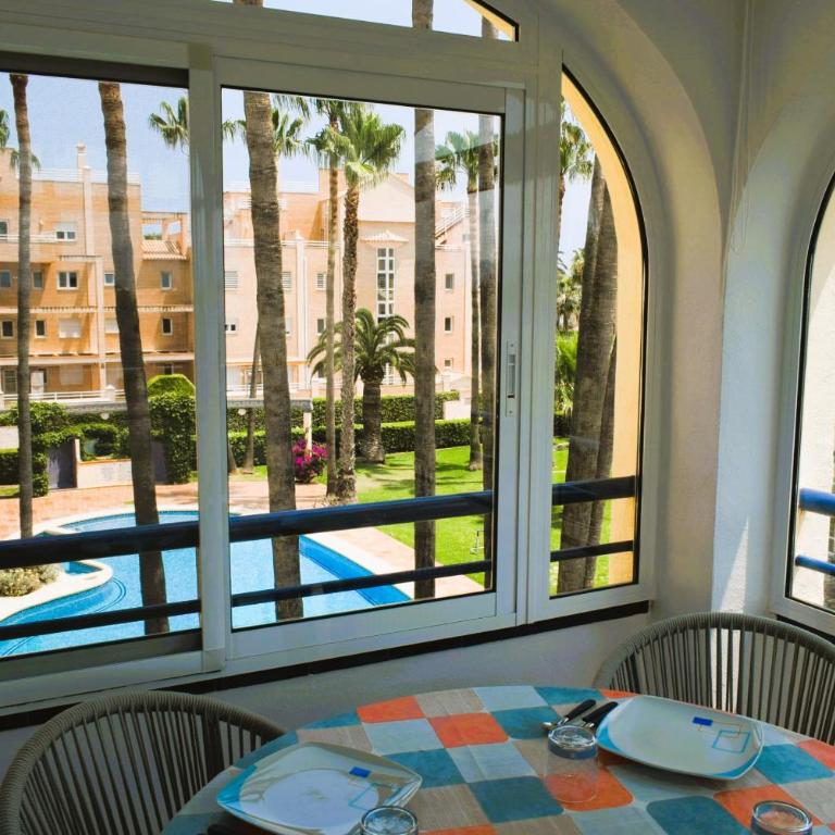 Anacasa Royal Playa les Marines AP1213 - Apartamento con vistas a la piscina - 2