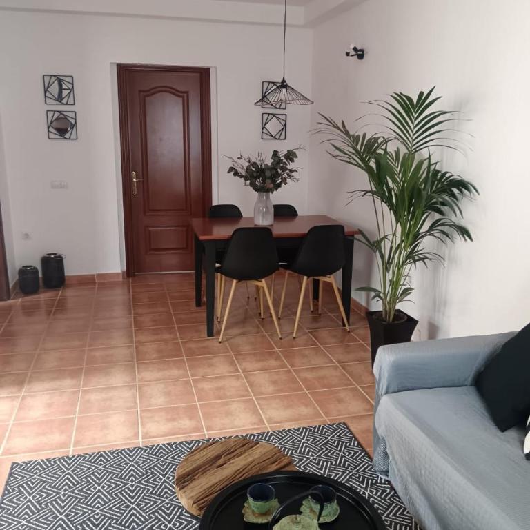 Bonita villa en Corralejo con piscina y wifi - Casa con 1 dormitorio - 2