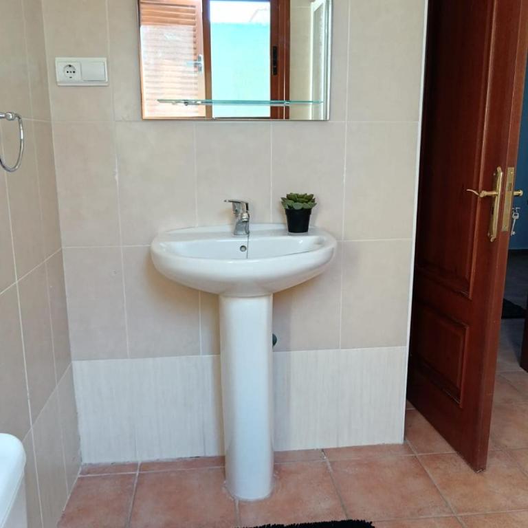 Bonita villa en Corralejo con piscina y wifi - Casa con 1 dormitorio - 5