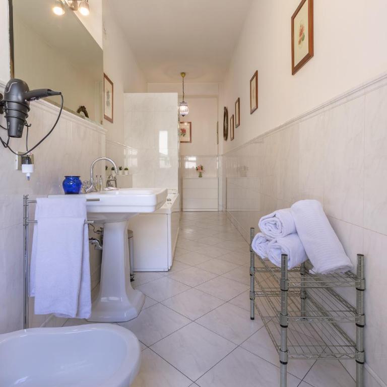 Mercato delle Erbe Luxury Apartment Jacuzzi & View Bologna - Appartamento Deluxe con 4 Camere da Letto - 19