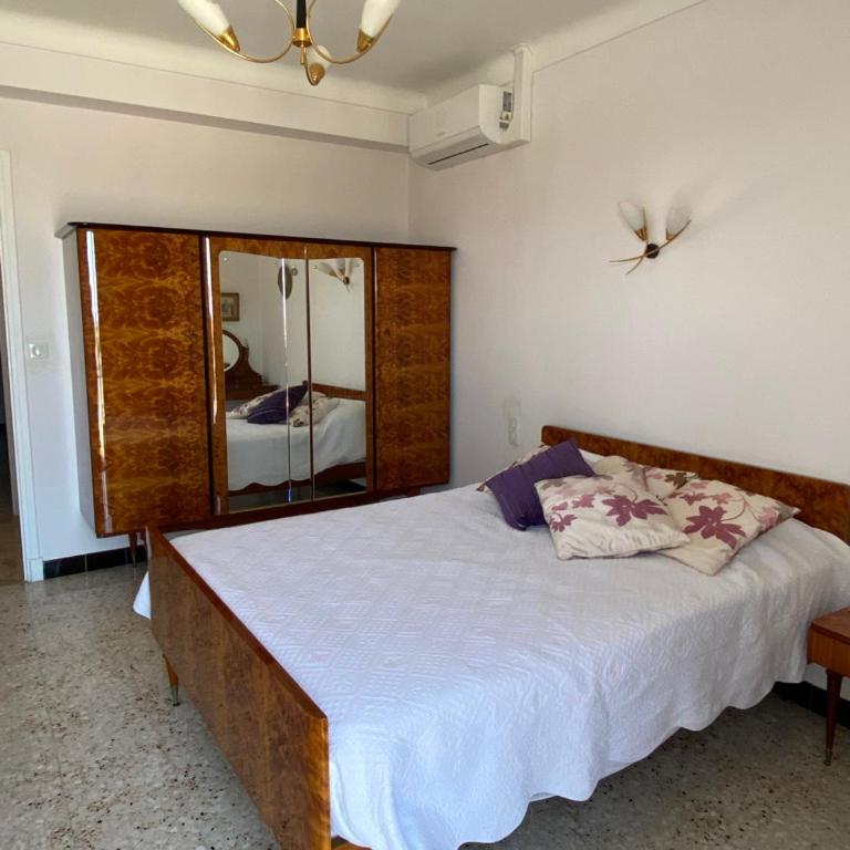 Appartement dans Villa à Antibes avec Vue Mer - Apartment mit 2 Schlafzimmern - 12