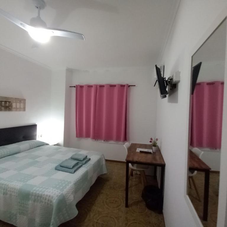 LOVE ALICANTE - Double Room with Private Bathroom - 1