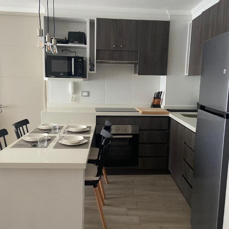 Apartment with ocean views, excellent location - Two-Bedroom Apartment - 4