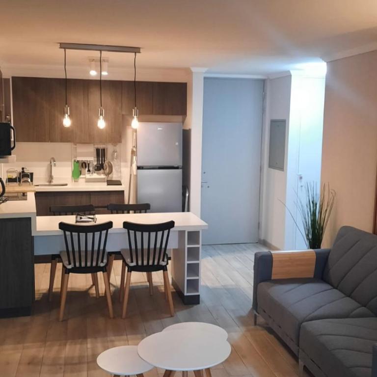 Apartment with ocean views, excellent location - Two-Bedroom Apartment - 7