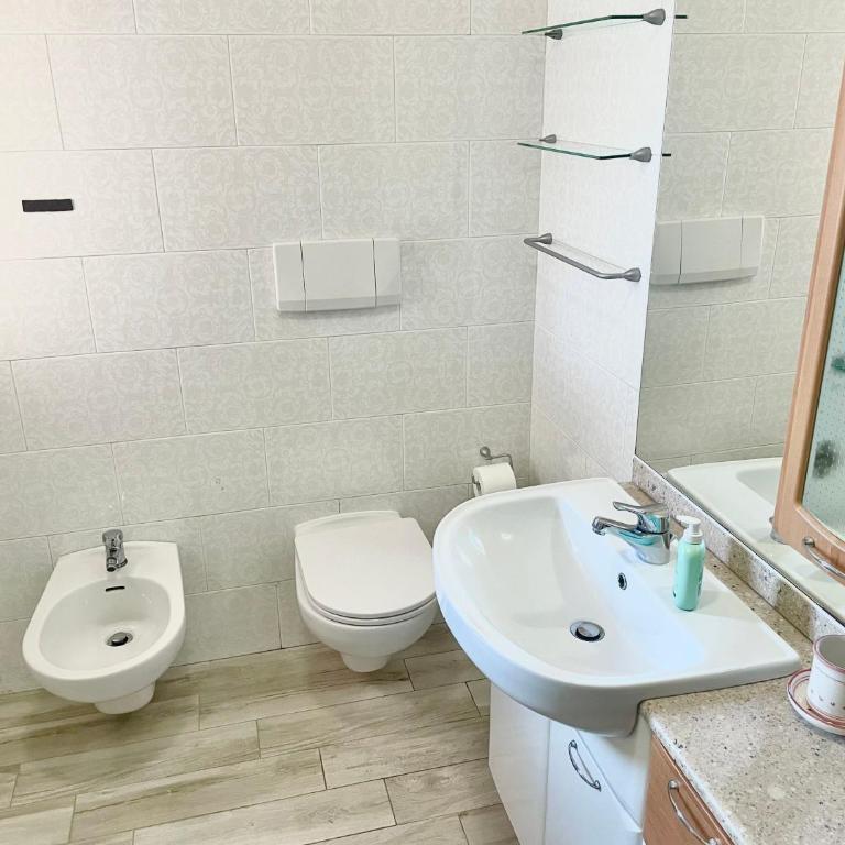 Comodo appartamento Casa Razzoli - Casa con 3 Camere da Letto - 18