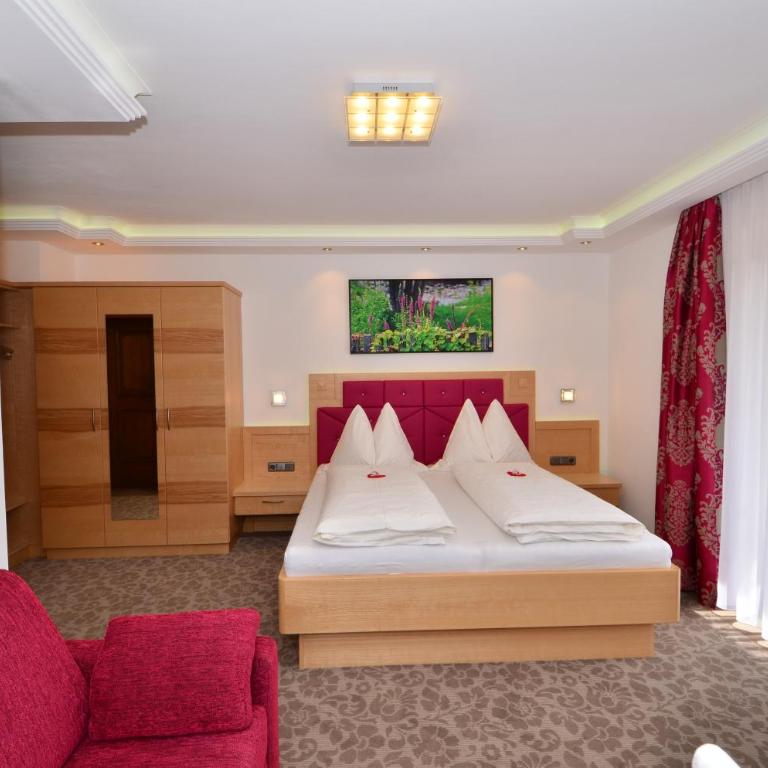 Haus Elisabeth - Doppelzimmer mit Balkon - 13