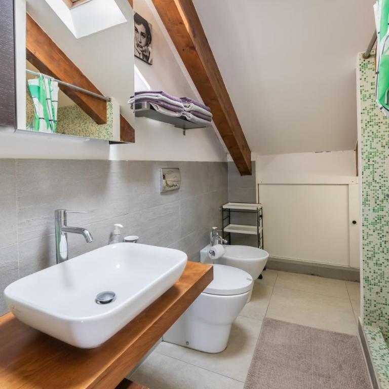 STAGABIN La Mansarda Panoramica Un Rifugio di Eleganza e Tranquillità - Appartamento con 2 Camere da Letto - 13
