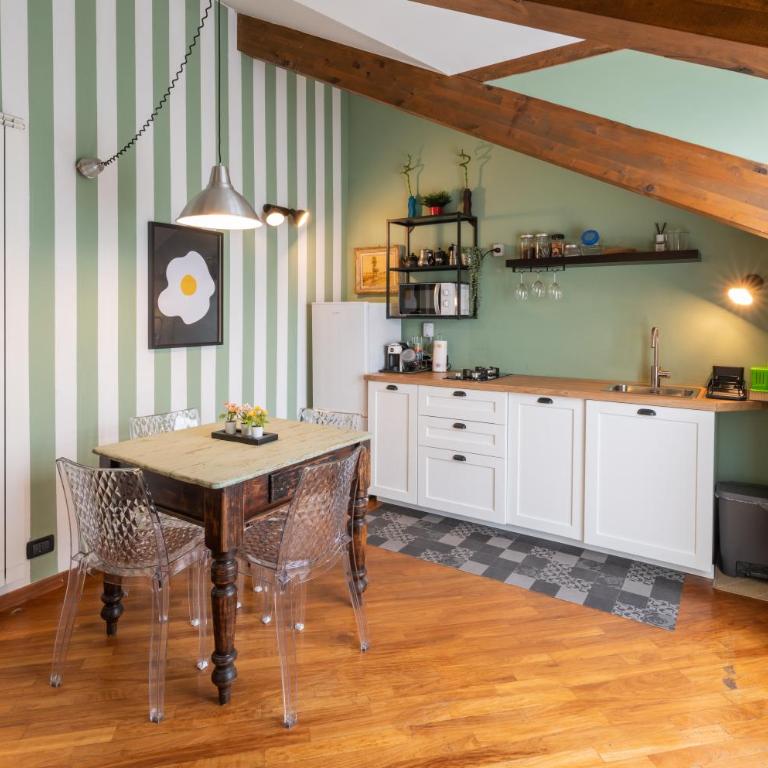 STAGABIN La Mansarda Panoramica Un Rifugio di Eleganza e Tranquillità - Appartamento con 2 Camere da Letto - 1