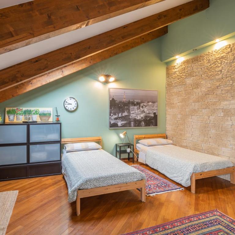 STAGABIN La Mansarda Panoramica Un Rifugio di Eleganza e Tranquillità - Appartamento con 2 Camere da Letto - 4