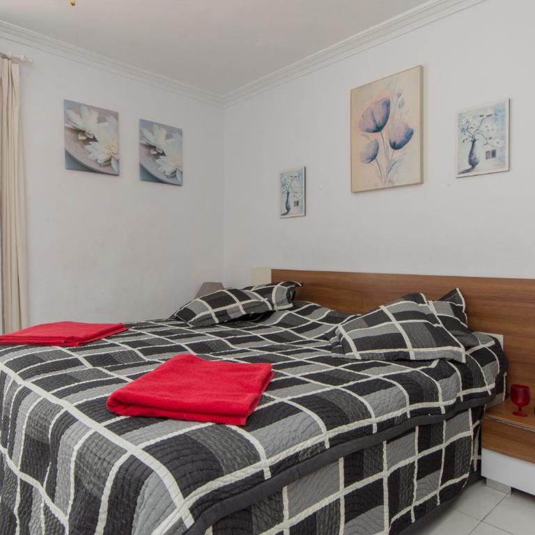 Tranquil 4 Bedroom Holiday Villa - Villa - 15