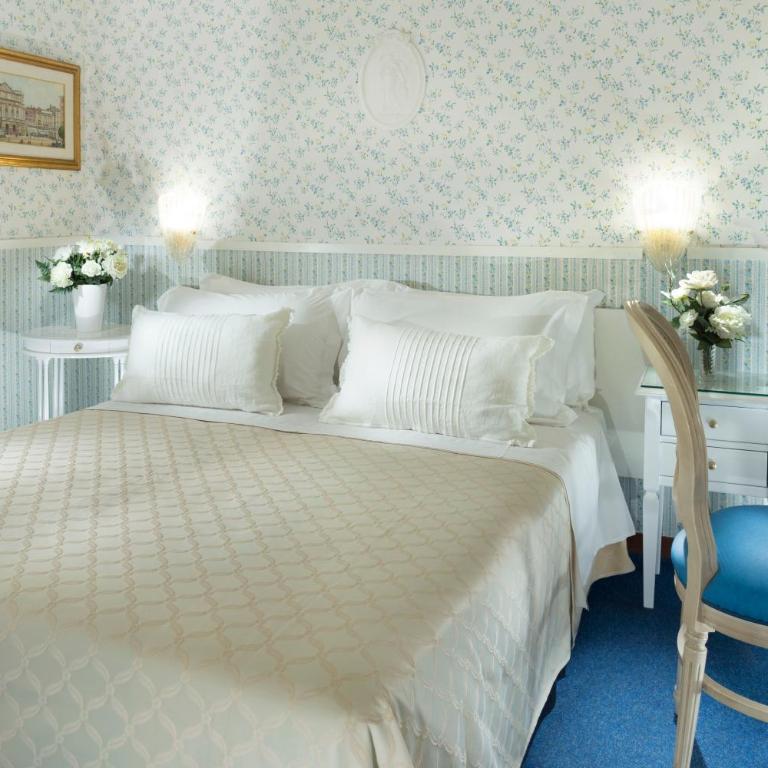 Hotel Admiral - on the beach - Double or Twin Room with Balcony - 9