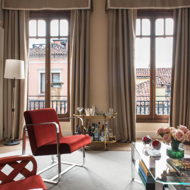 Nolinski Venezia - Evok Collection - Grand Master Suite - 11