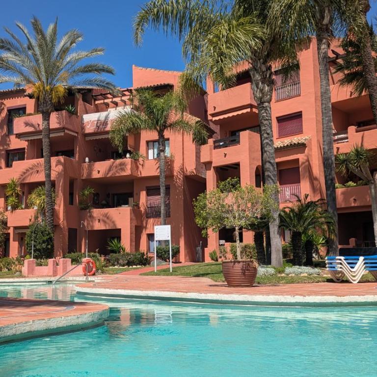 Marbella Bliss 2 Min to Alicate Beach and Pool in Residence - Apartamento de 2 dormitorios - 2
