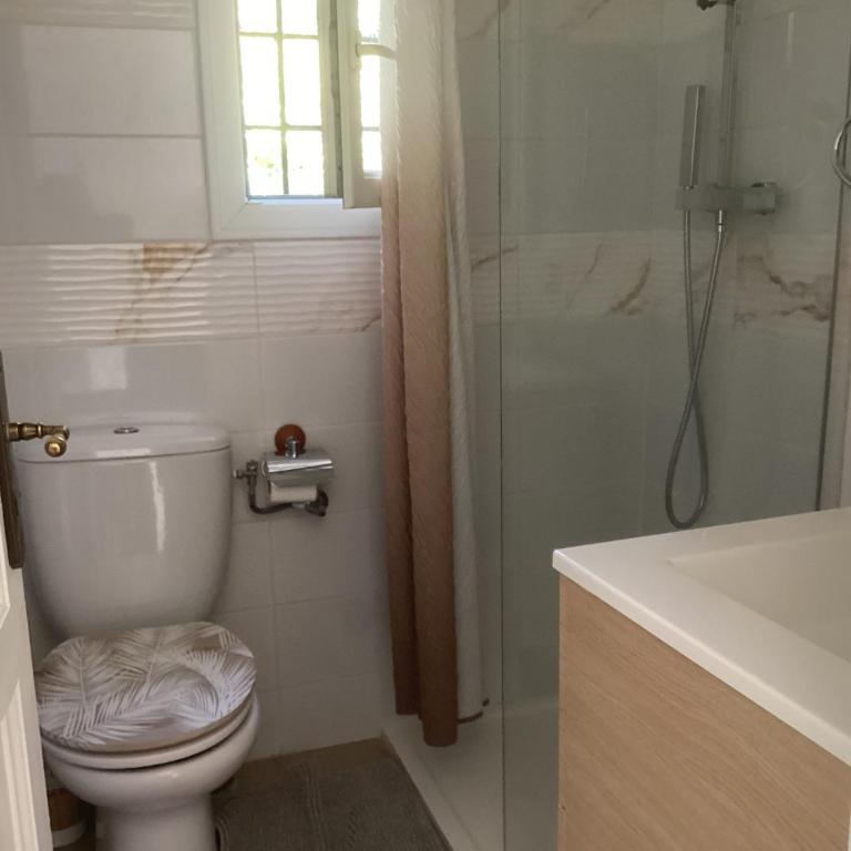 Pervenche - Chambre Simple - Vue sur Jardin - 6