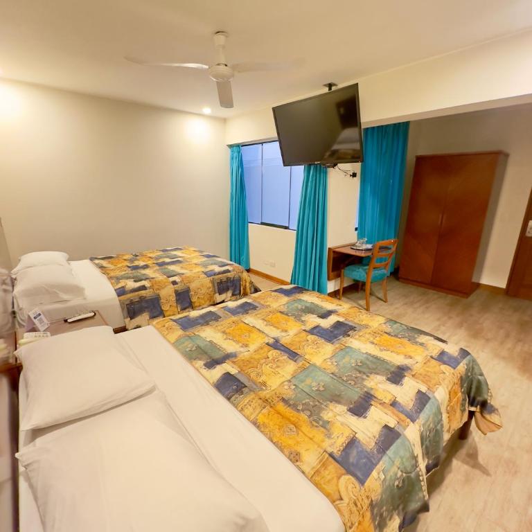 Hotel Esencia Suites - Deluxe Twin Room - 1