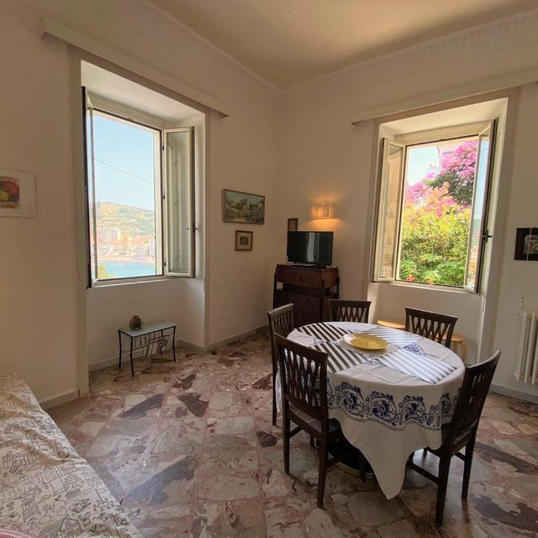 Panoramic Apartments in Villa in Center "The Beach and The Cliff" 1 - Appartamento con Vista Mare - 24