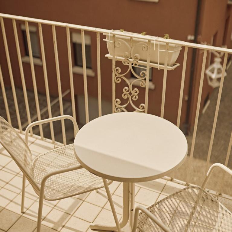 Hotel Le Mura - Camera Matrimoniale Deluxe con Balcone - 9
