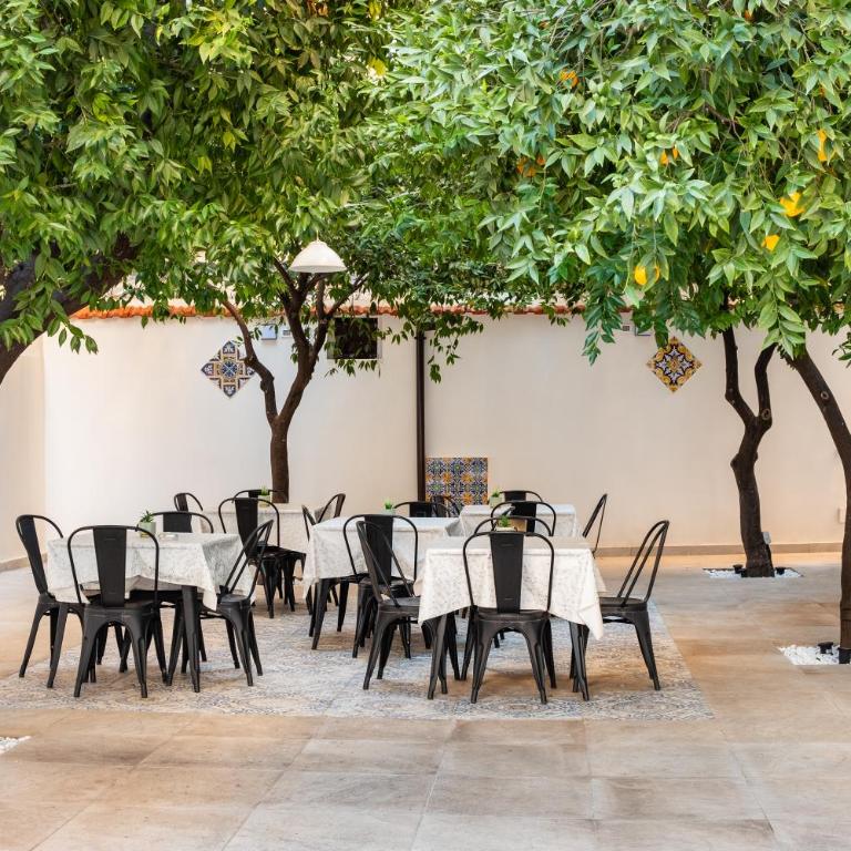 GARDEN HOUSE: APARTMENTS AND ROOMS FOR HOLIDAYS - Habitación Doble con baño privado - 24