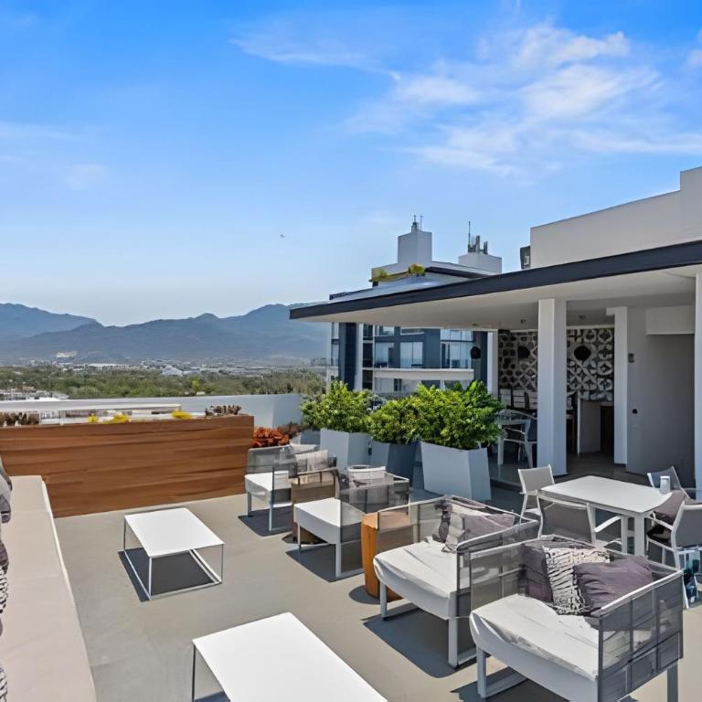 Zoho Skies by Monyxbnb - Deluxe Apartment mit 1 Schlafzimmer und Hafenblick - 41
